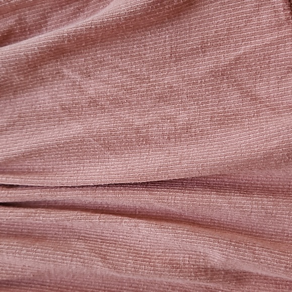 Cute mini! - Picture 2 of 8